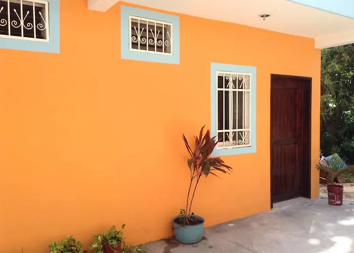 Roberto Apartment